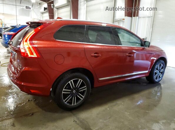 YV440MRRXH2015595 2017 VOLVO XC60 Maroon 