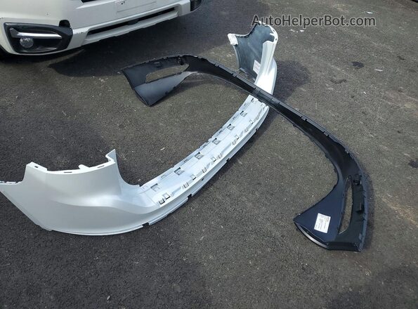 YV440MRUXH2156350 2017 VOLVO XC60 White Вид підкапотного простору
