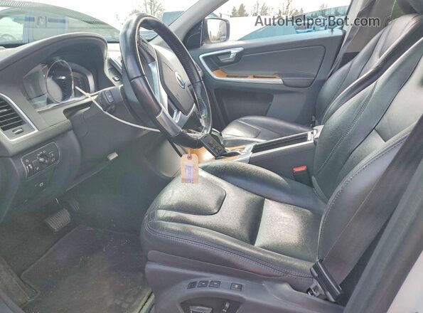 YV440MRUXH2156350 2017 VOLVO XC60 White Вид салону спереду