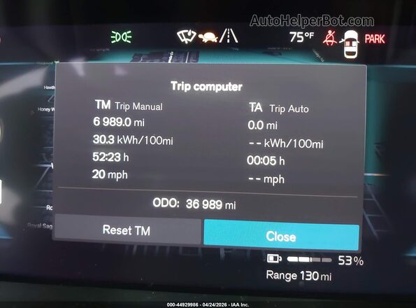 YV4ED3UL2P2956043 2023 VOLVO XC40 RECHARGE PURE ELECTRIC Green Widok tylnych siedzeń
