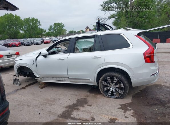 YV4H60CF9R1163901 2024 VOLVO XC90 RECHARGE PLUG-IN HYBRID White 