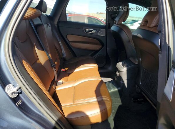 YV4H60DA4P1226791 2023 VOLVO XC60 Blue Rear seats view