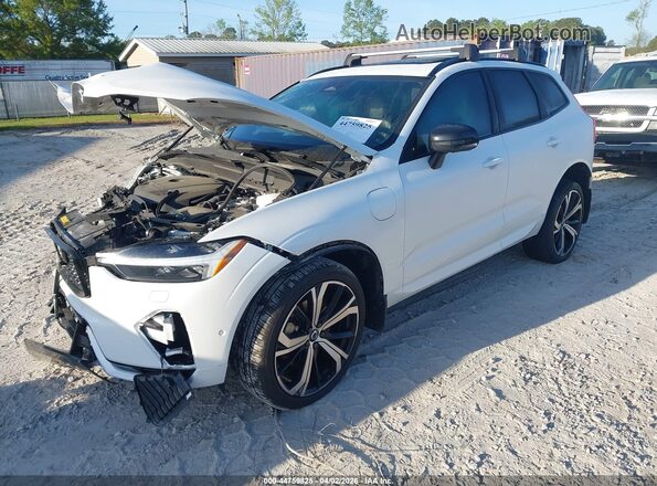 YV4H60DM9N1052627 2022 VOLVO XC60 RECHARGE PLUG-IN HYBRID White Передня ліва чверть