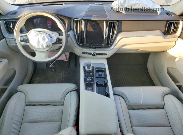 YV4H60DM9R1859350 2024 VOLVO XC60 Gray Widok deski rozdzielczej