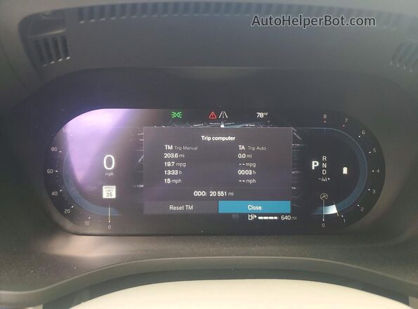 YV4L12DL2N1905154 2022 VOLVO XC60 White Սարքավորումների վահանակի տեսք