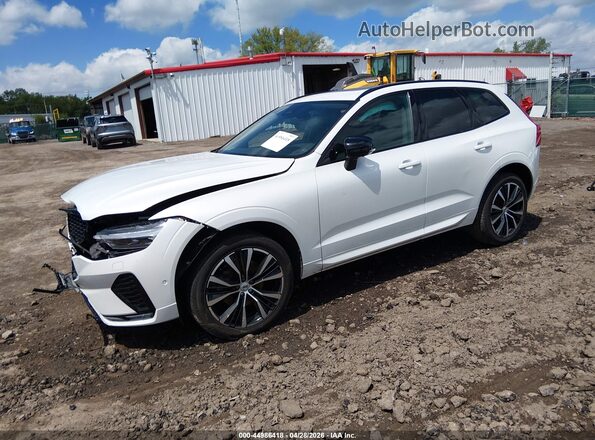 YV4L12RL3R1904660 2024 VOLVO XC60 White Vista tres cuartos delantera izquierda