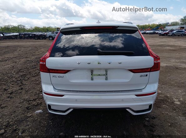 YV4L12RL3R1904660 2024 VOLVO XC60 White 