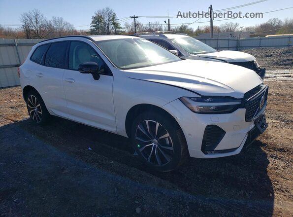 YV4L12RL7R1840784 2024 VOLVO XC60 Белый Передняя правая четверть