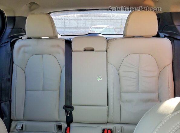 YV4L12UN4P2085898 2023 VOLVO XC40 Gray Հետևի նստատեղերի տեսք