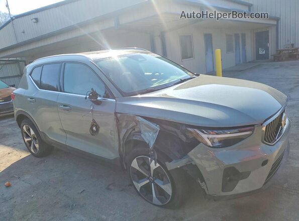 YV4L12UN4P2085898 2023 VOLVO XC40 Gray Առջևի աջ