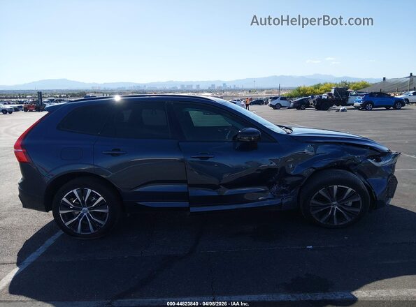YV4M12RC2S1225473 2025 VOLVO XC60 Синий Вид задней части салона