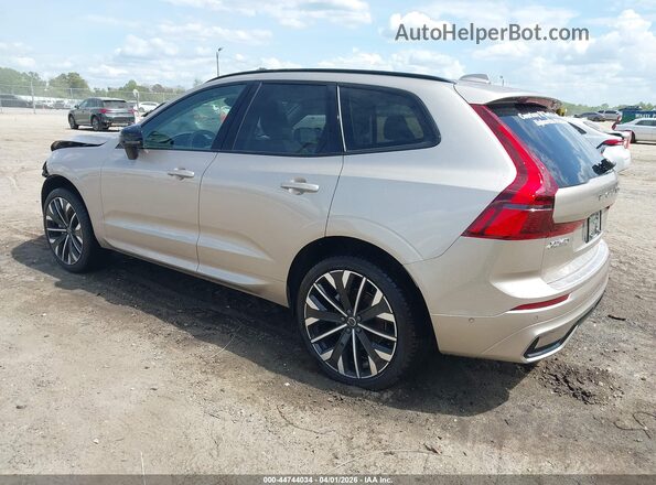 YV4M12RM4T1361758 2026 VOLVO XC60 Champagne Rear left