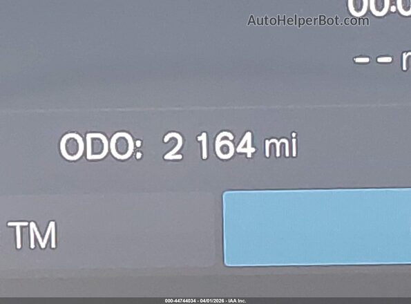 YV4M12RM4T1361758 2026 VOLVO XC60 Champagne 