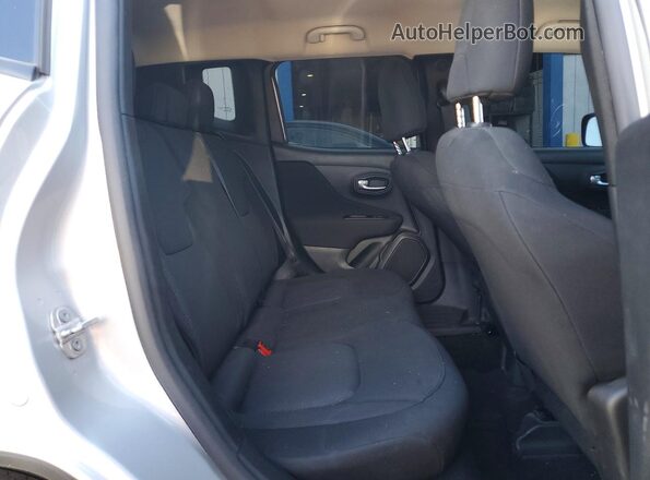 ZACNJAA14LPL22782 2020 JEEP RENEGADE Серебряный Вид задних сидений