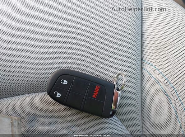 ZACNJABBXLPL03015 2020 JEEP RENEGADE Silver 