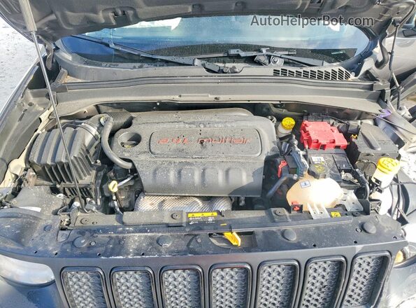 ZACNJBBB6LPL75545 2020 JEEP RENEGADE Gray Widok komory silnika