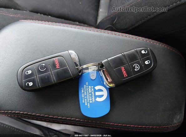 ZACNJBC17KPJ90280 2019 JEEP RENEGADE Blue Dashboard view