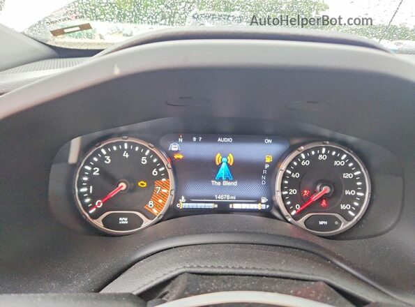 ZACNJDB14PPP36991 2023 JEEP RENEGADE Белый Вид щитка приборов