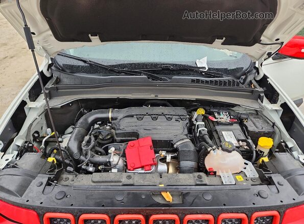 ZACNJDB14PPP36991 2023 JEEP RENEGADE Белый Вид подкапотного пространства