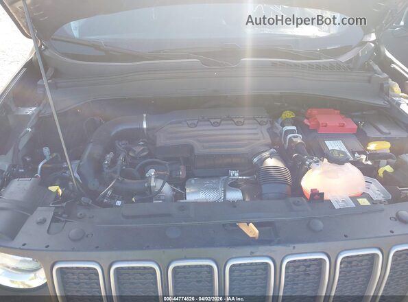 ZACNJDB18PPP45032 2023 JEEP RENEGADE Gray Vista trasera
