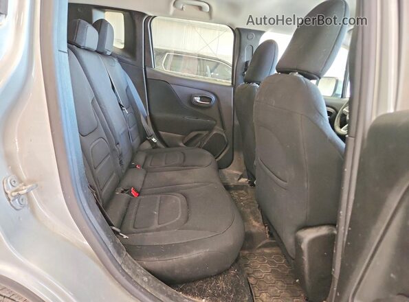 ZACNJDBB1MPN10475 2021 JEEP RENEGADE Silver Սալոնի հետևի տեսք