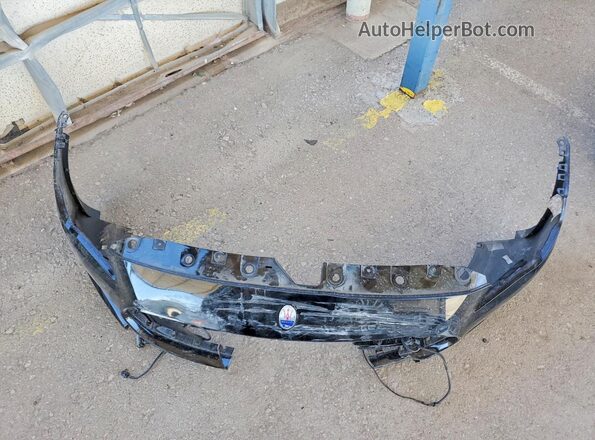 ZAM56YPA1J1286675 2018 MASERATI QUATTROPOR Black 