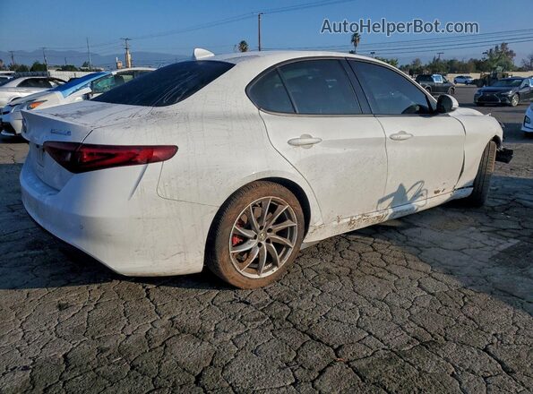 ZARFAMAN7N7655348 2022 ALFA ROMEO GIULIA White Tył prawy