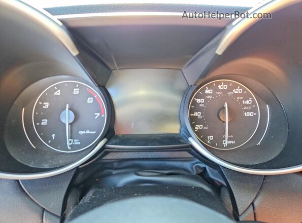 ZARFAMBN1N7652766 2022 ALFA ROMEO GIULIA Black Instrument cluster view