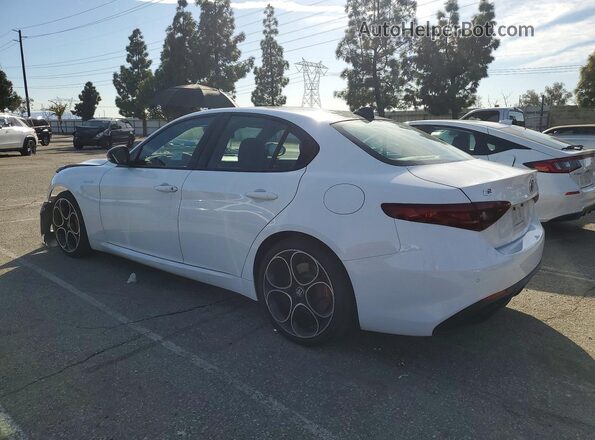 ZARFAMBN4P7669628 2023 ALFA ROMEO GIULIA White Rear left