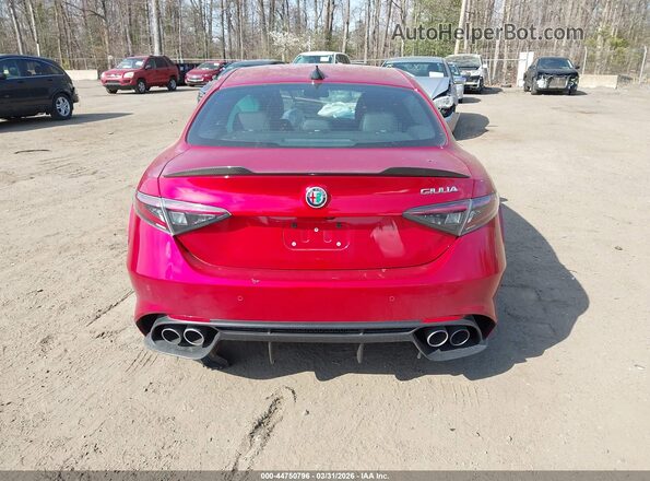 ZARFAMEV9R7686813 2024 ALFA ROMEO GIULIA Red 