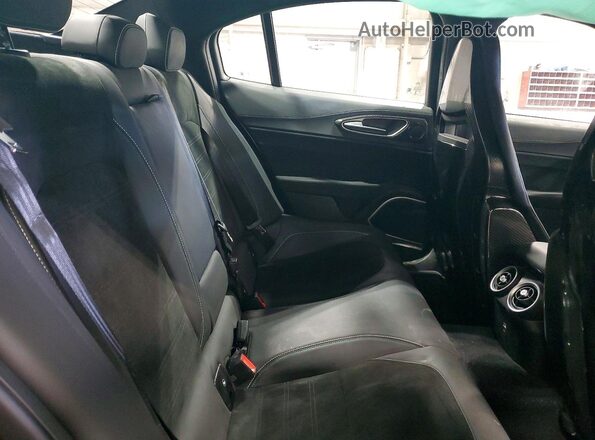 ZARFAMEVXP7676787 2023 ALFA ROMEO GIULIA Black Вид задніх сидінь