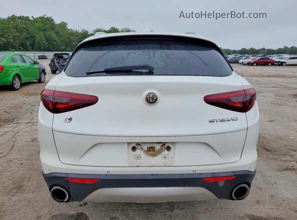 ZASFAKBN3J7B70882 2018 ALFA ROMEO STELVIO White Rear view