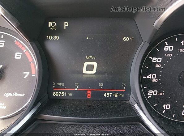 ZASFAKBN6J7C15975 2018 ALFA ROMEO STELVIO Серебряный 