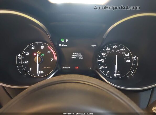 ZASPAKAN3M7D02677 2021 ALFA ROMEO STELVIO Белый 
