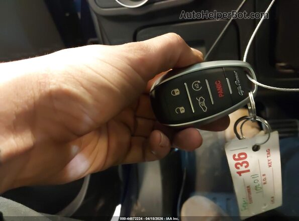ZASPAKBN0L7C97354 2020 ALFA ROMEO STELVIO Blue Widok deski rozdzielczej