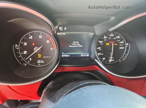 ZASPAKBN4M7D16232 2021 ALFA ROMEO STELVIO White Սարքավորումների վահանակի տեսք