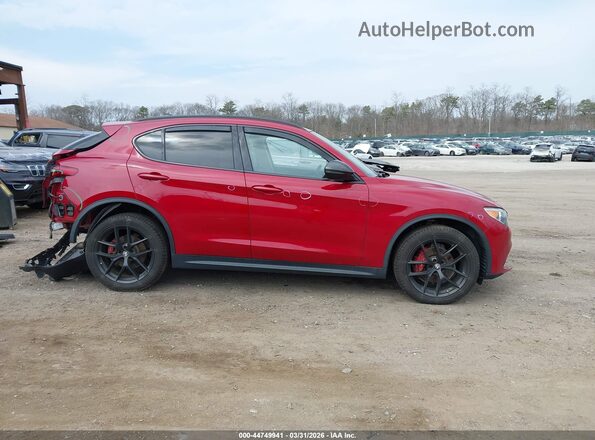 ZASPAKBN7K7C71218 2019 ALFA ROMEO STELVIO Red უკანა სალონის ხედი