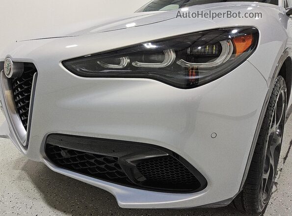 ZASPAKBN9R7D80340 2024 ALFA ROMEO STELVIO Silver 