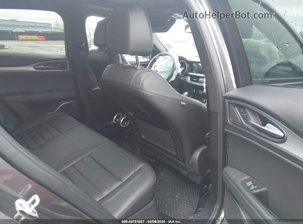 ZASPAKBNXM7D15070 2021 ALFA ROMEO STELVIO Gray VIN კოდის სტიკერის ხედი