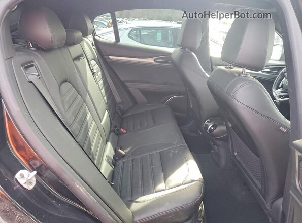 ZASPAKBNXP7D65830 2023 ALFA ROMEO STELVIO Black Vista interior trasera