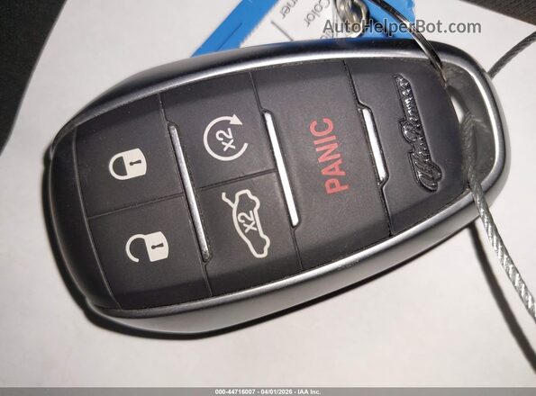 ZASPATCWXR3051566 2024 ALFA ROMEO OTHER Gray Vista del salpicadero