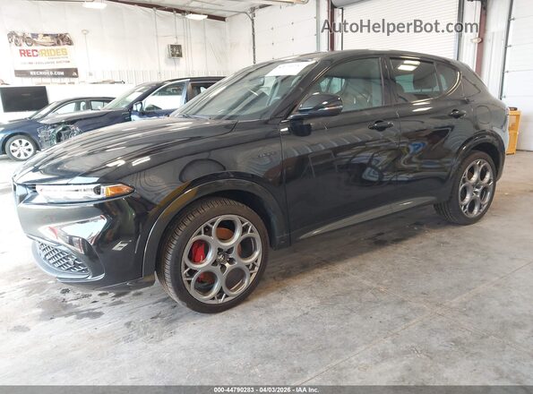 ZASPATDW2R3047333 2024 ALFA ROMEO OTHER Black Առջևի ձախ երեք քառորդ տեսարան