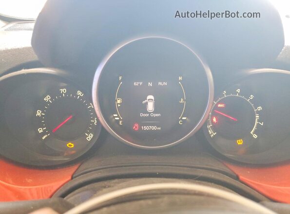 ZFBCFXBT9GP364501 2016 FIAT 500X Orange ხელსაწყოთა პანელის ხედი