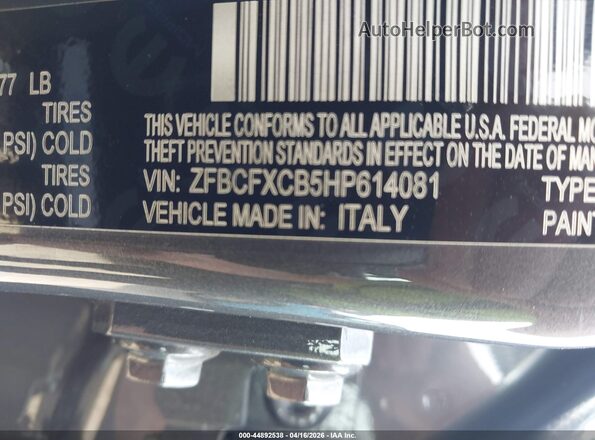 ZFBCFXCB5HP614081 2017 FIAT 500X Серый Вид подкапотного пространства