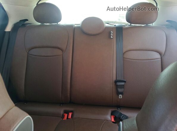 ZFBCFXDB2HP528306 2017 FIAT 500X Red უკანა სავარძლების ხედი
