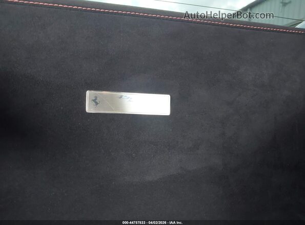 ZFF68NHA2F0211126 2015 FERRARI 458 Черный 