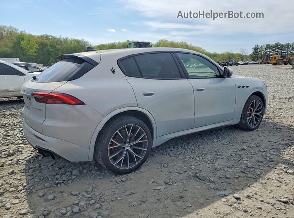 ZN682AVM7P7442532 2023 MASERATI GRECALE Silver Rear right