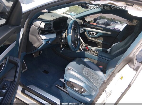 ZPBUA1ZL0LLA06913 2020 LAMBORGHINI URUS Белый Вид салона спереди