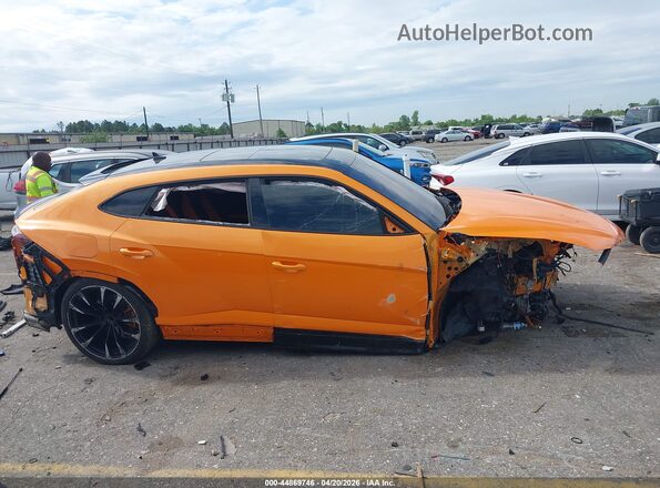 ZPBUA1ZL2NLA21237 2022 LAMBORGHINI URUS Orange Вид задньої частини салону