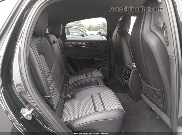 WP1BG2AY3TDA60211 2026 PORSCHE CAYENNE Черный Вид наклейки с VIN-кодом